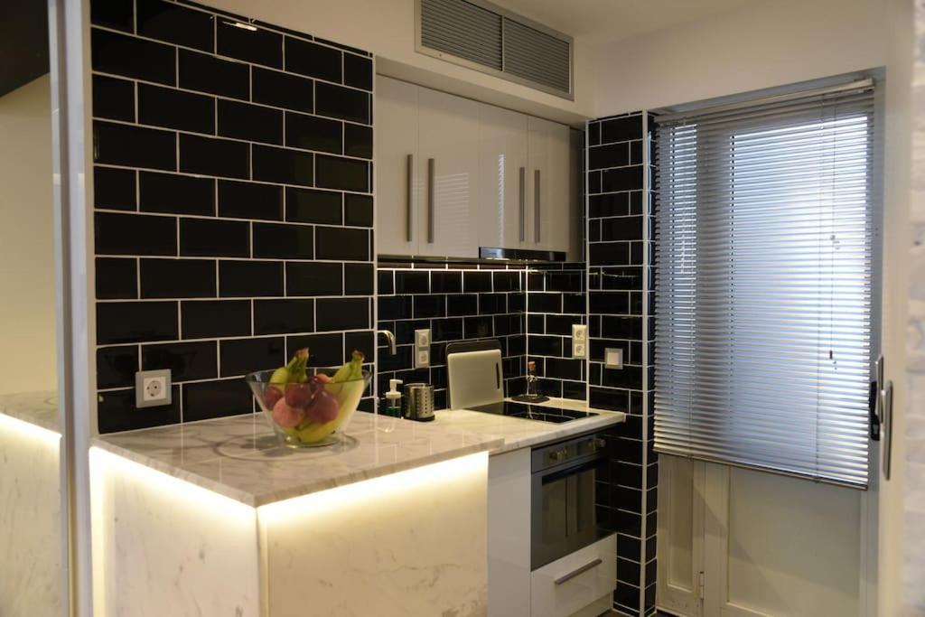 Syntagma Square, 30Sqm Nikis Luxurious Studio Atenas Exterior foto